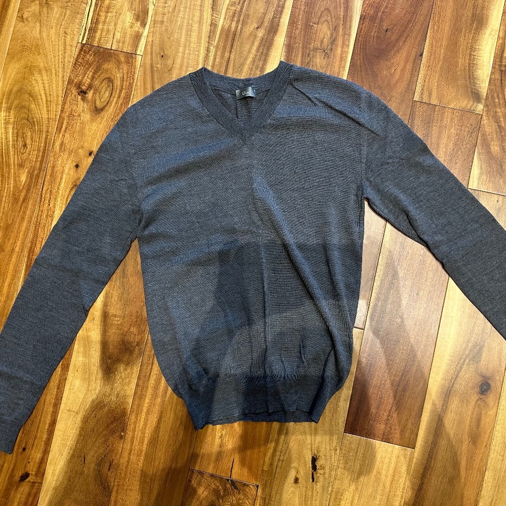 Dior homme grey v-neck knit sweater (xs)